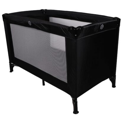 un lit parapluie basic aux dimensions standards de 60 par 120 cm.