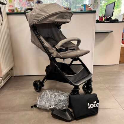 Poussette ultracompacte Tourist de JOIE - occasion