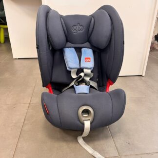 siege auto de seconde main expertisé, le Everna Fix de GB.
