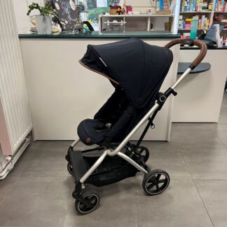 poussette eezy twist siège rotatif vendu d'occasion sur Nantes à La Caverne d'Ali Bambin